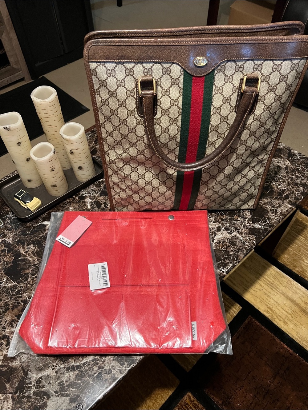 Gucci Beige GG Canvas Tote with Green and Red Web Stripe 16x14x2 inches ! - Picture 2 of 15